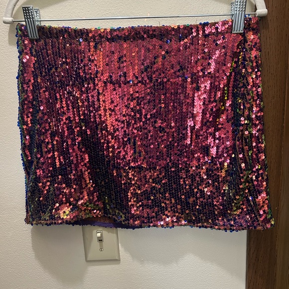 NWT Dolls Kill CITY SPARKS SEQUINED SKIRT by CURRENT MOOD Size L - Picture 1 of 3
